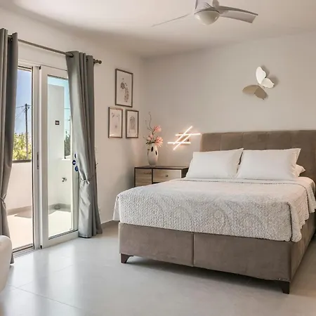 Ai Helis Summer House By Vintage Travel *