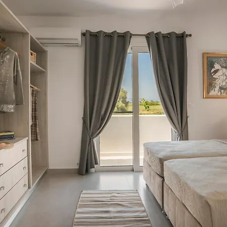 Ai Helis Summer House By Vintage Travel Villa