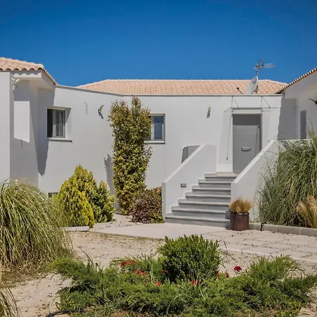 Ai Helis Summer House By Vintage Travel Villa *