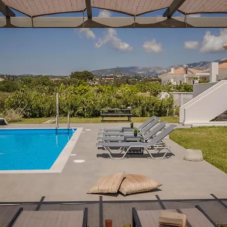 Ai Helis Summer House By Vintage Travel Villa